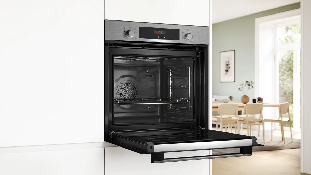 BOSCH HQA574BS3B Series 4 Pyrolytic Multifunction Single Oven – STAINLESS STEEL