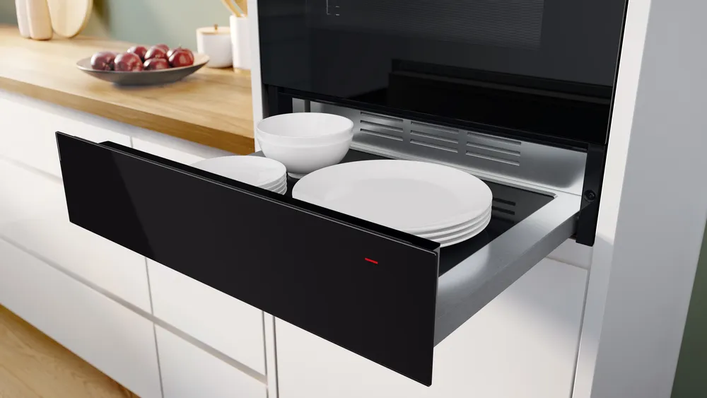BOSCH BIC7101B1B Series 8 Built-in warming drawer 60 x 14 cm Black
