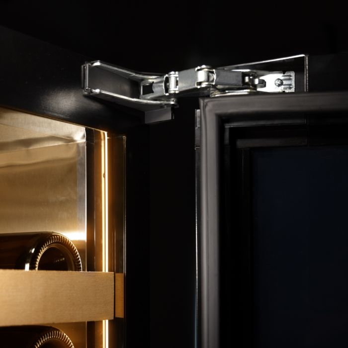 KADEKA KE135TL/TR Wine Chiller 133 Bottles