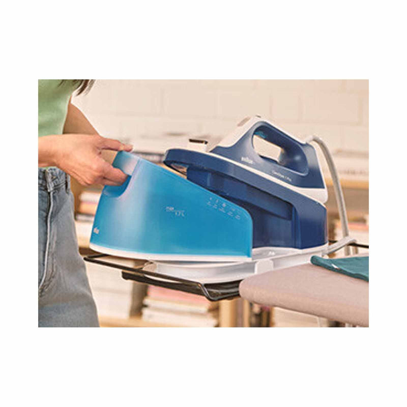 BRAUN IS1512BL See Bundle Options BRAUN IS1512BL CARESTYLE 1 PRO STEAM GENERATOR IRON (2200W)