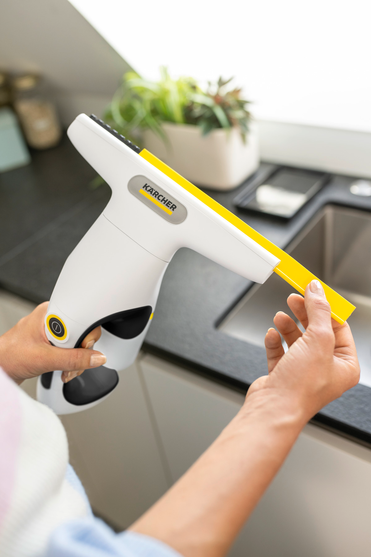 KARCHER WV 1 Window Vac