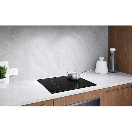 ELECTROLUX EHI635BE UltimateTaste 700  built-in induction  hob with 3 cooking  zones 60cm