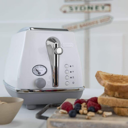 DELONGHI CTOC2003 Icona Capitals Toaster