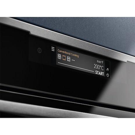 ELECTROLUX KVAAS21WX 60cm UltimateTaste 900 built-in compact steam oven with 43L capacity