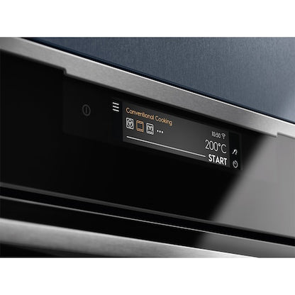 ELECTROLUX KVAAS21WX 60cm UltimateTaste 900 built-in compact steam oven with 43L capacity