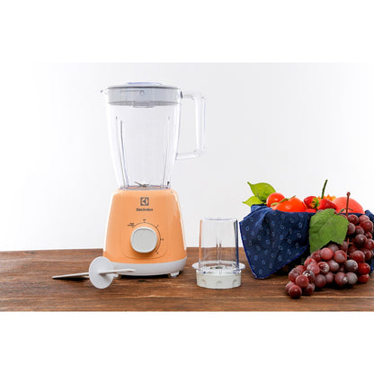 Sell Blender Juicer Electrolux EBR3526 1.7 Liters 500 Watt