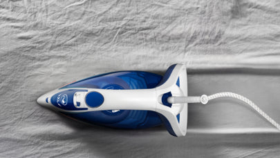 TEFAL FV5715 Steam Iron